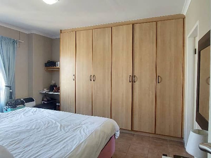 "Coastal Charm: Stunning 2 Bed Property in Longbeach - N$1,250,000" - Photo 8