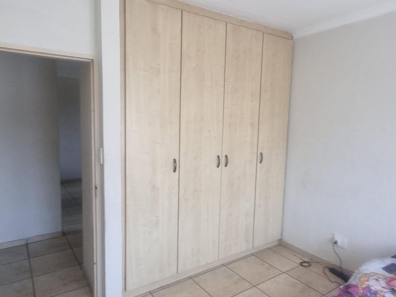 3 Bedroom, 2 Bathroom Apartment To Let - Photo 7