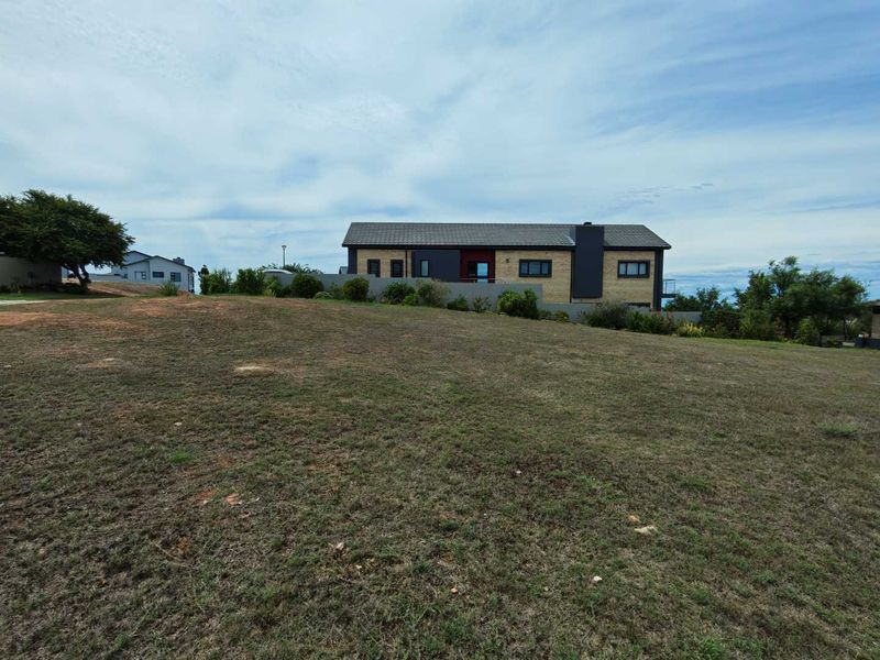 Build Your Dream Coastal Escape: Level 600m2 Stand in Monte Christo - Photo 6