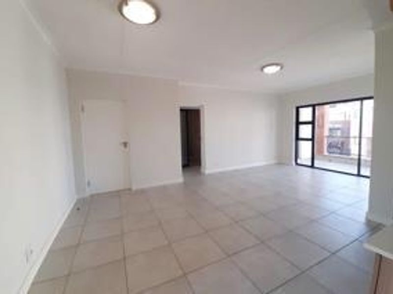 Modern 3 Bedroom Apartment to Let in Ballito - Photo 4