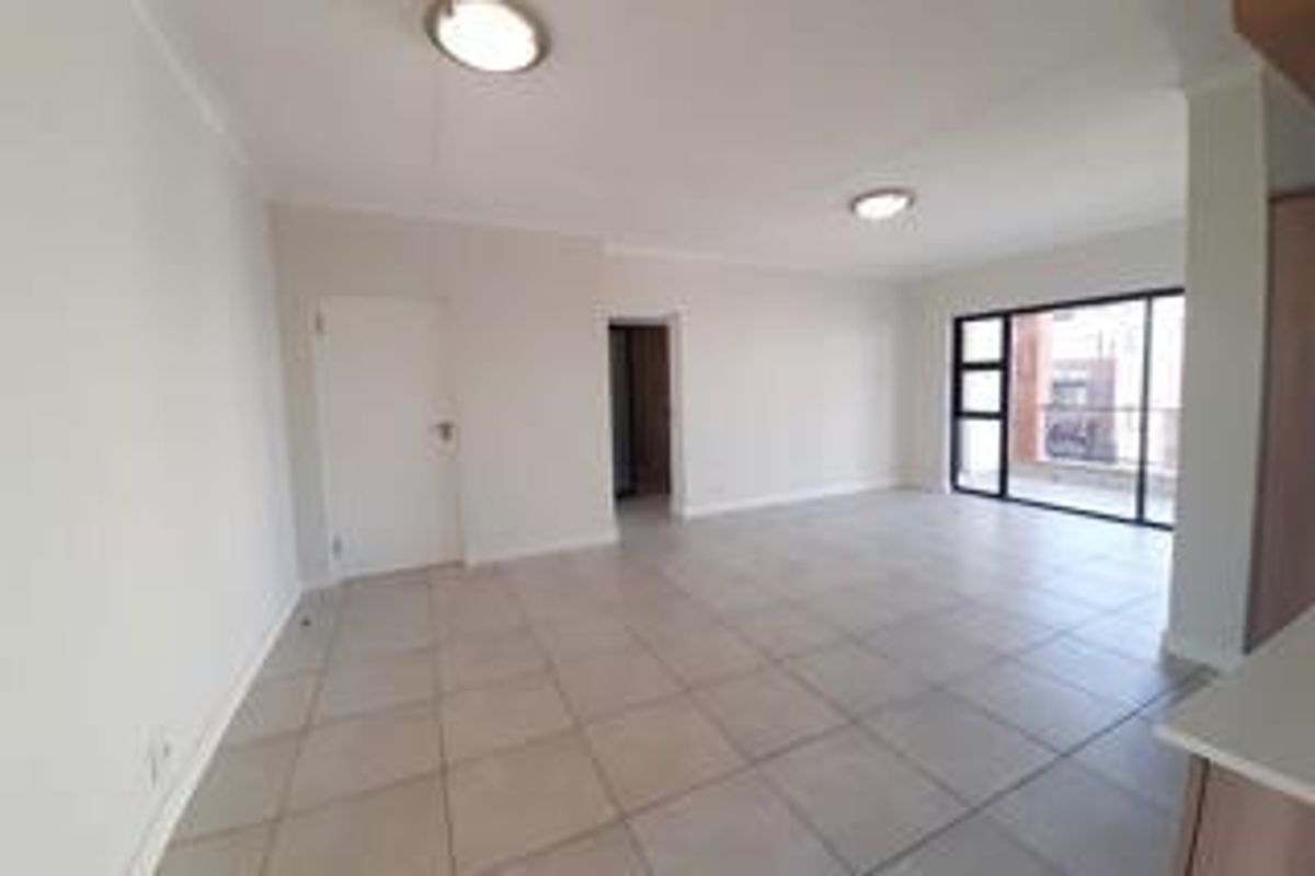 Modern 3 Bedroom Apartment to Let in Ballito - Photo 4