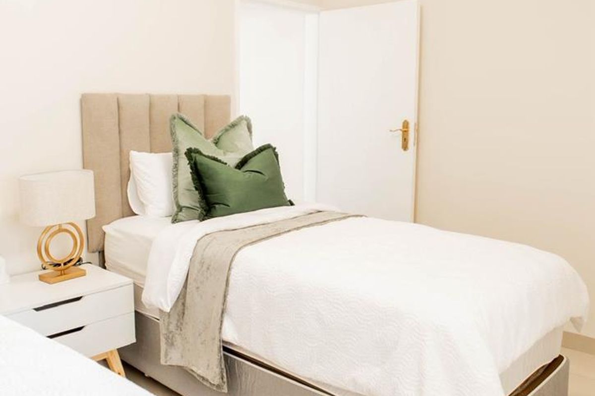 Modern Fully Furnished 2-Bedroom Apartment To Let - Photo 5