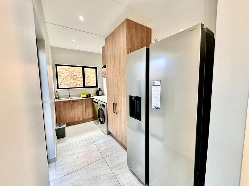 4bedrooms 3.5 bedrooms cluster to let - Photo 6