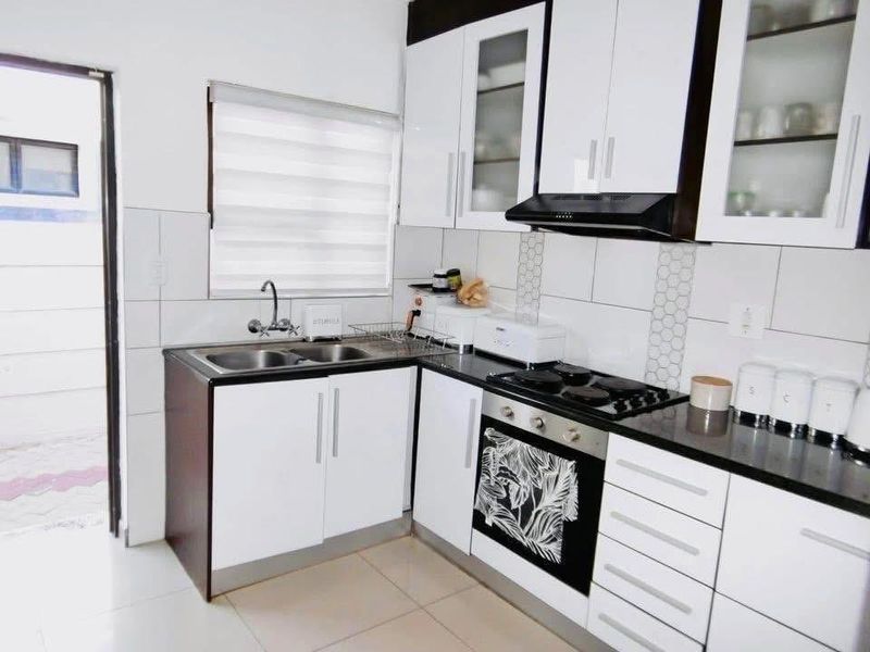 🏡 FOR SALE | EXCLUSIVE SOLE MANDATE - Photo 6