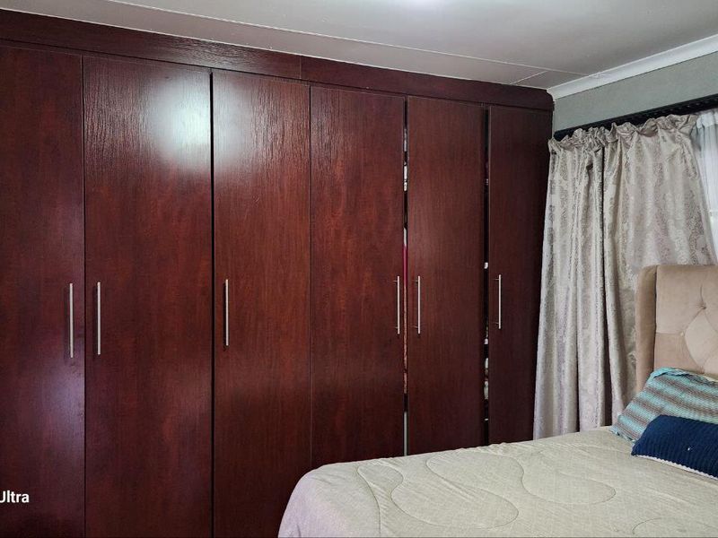 A Place to call Home-Beauty,Space and Comfort in Tlhabane West - Photo 10