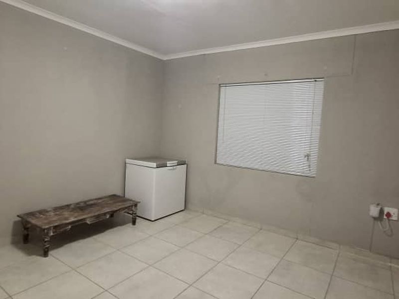 Tsumeb Ext  6 - 3 Bedroom Family Home For Sale - Photo 7