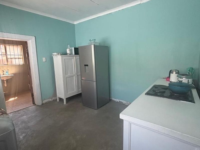 WOODSTOCK PROPERTY FOR SALE - Photo 6