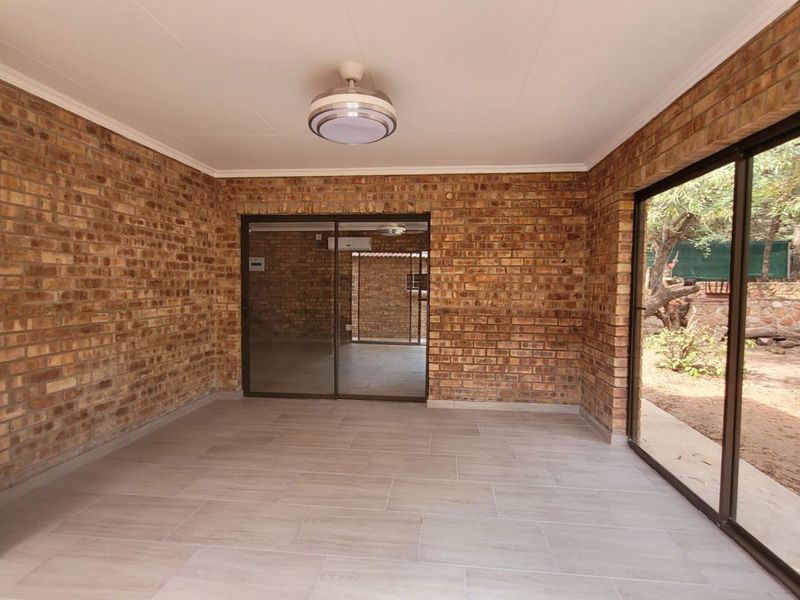 Luxurious comfortable living - Photo 10