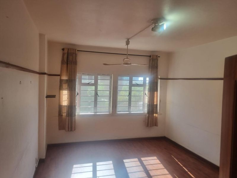 Currie Road - Spacious Apartment - Photo 6