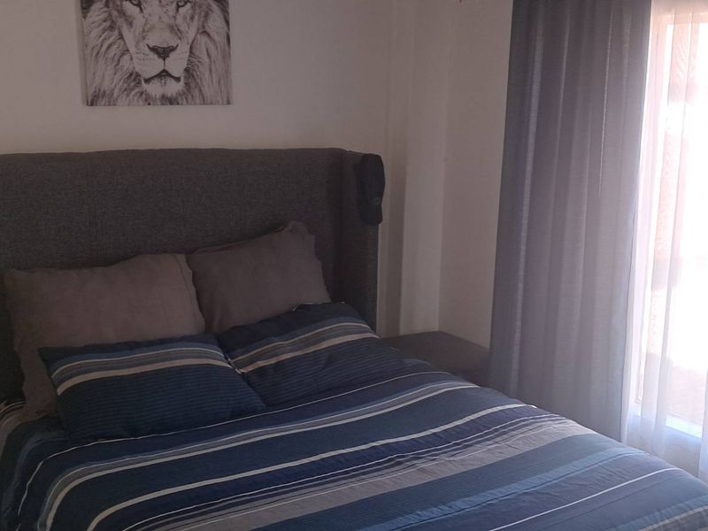 3 BEDROOM APARTMENT - Photo 9