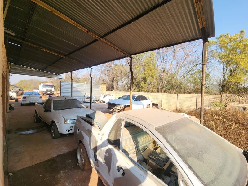 Workshop/Warehouse Space For Rent in Onderstepoort - Photo 6