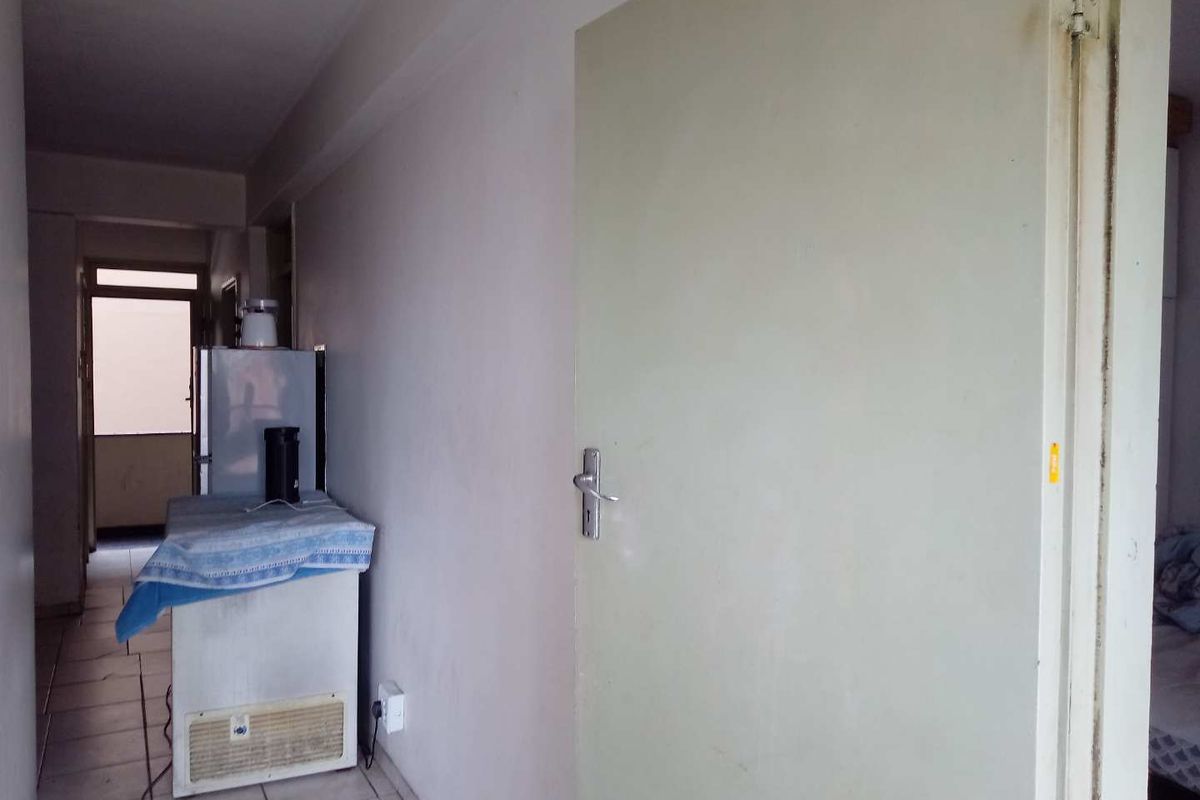 FIXER UPPER UNIT FOR SALE IN DURBAN CENTRAL! - Photo 5