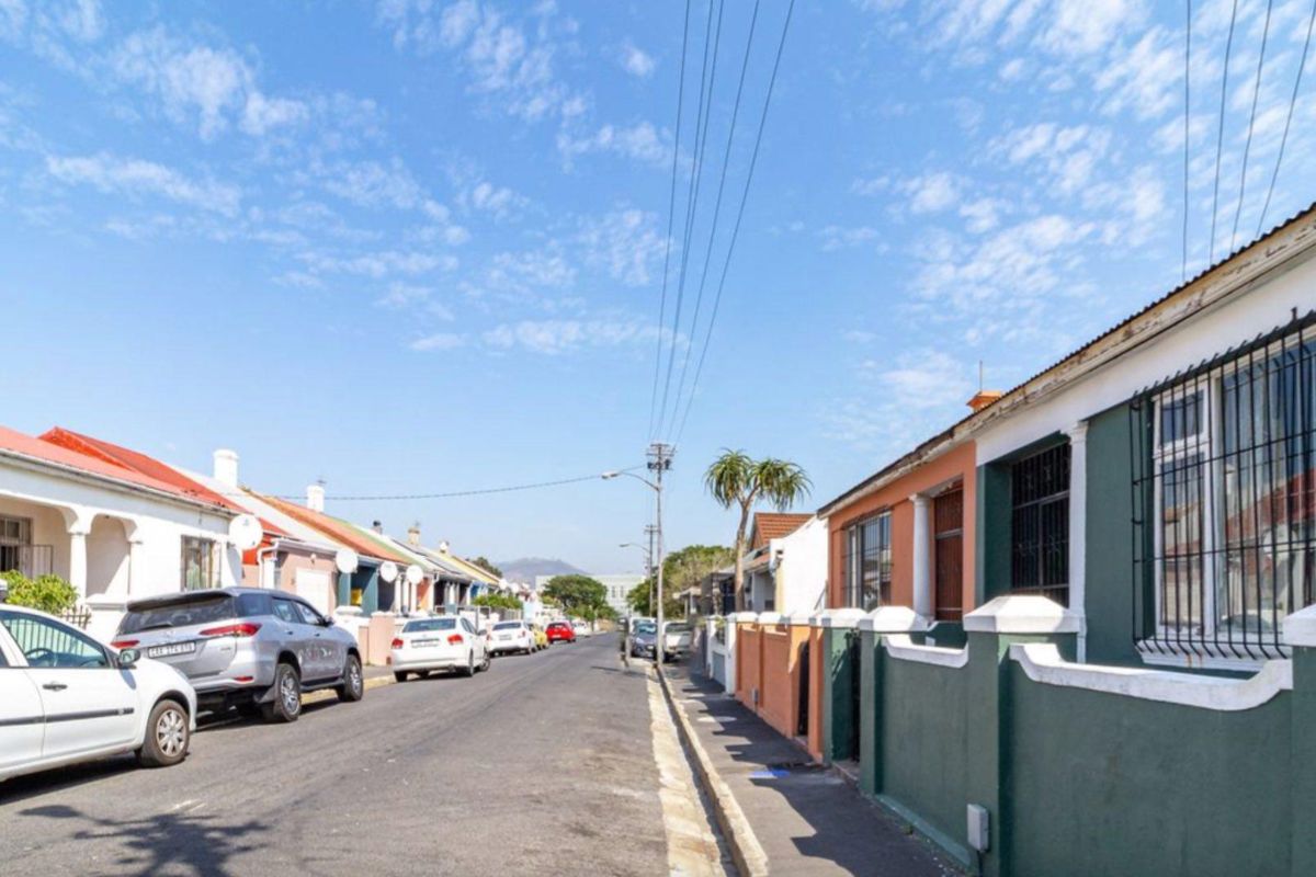 Two Homes Being Sold As One! - Photo 3