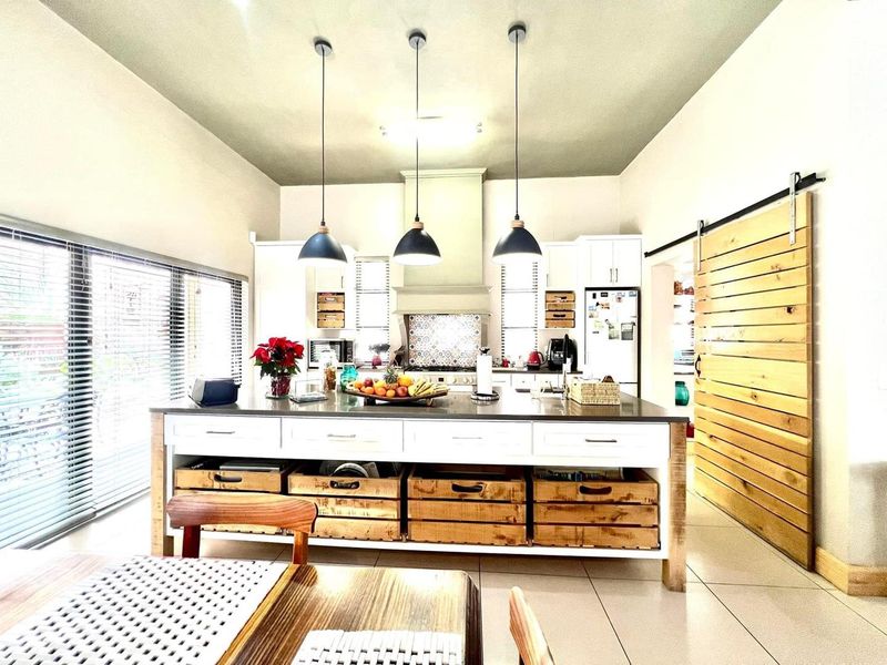 3 Bedroom Townhouse For Sale in Klein Windhoek - Photo 9