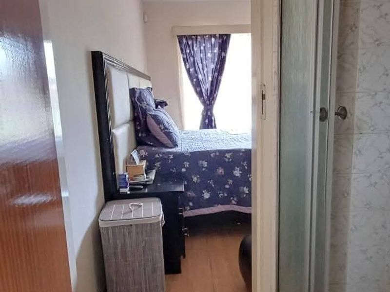 2 Bedroom, 1 Bathroom House for Sale in Lotus Gardens - Photo 10