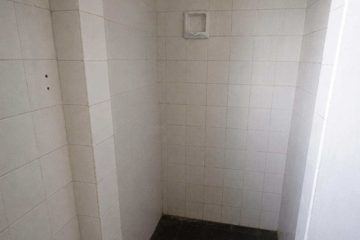 3 Bedroom House in Silverton - Photo 3