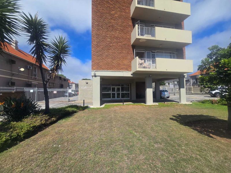 Lock-up-and-go convenience in the heart of Port Elizabeth - Photo 3