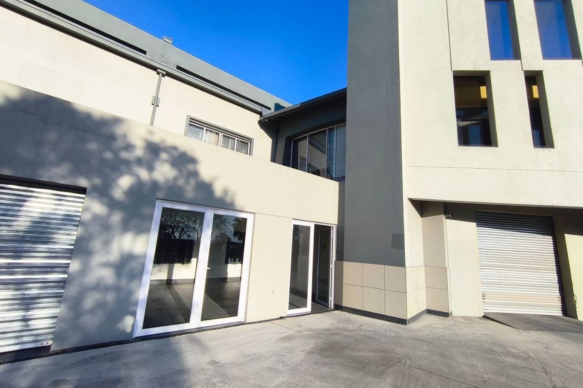346m2 Retail Shop to Let in Midrand - Photo 4