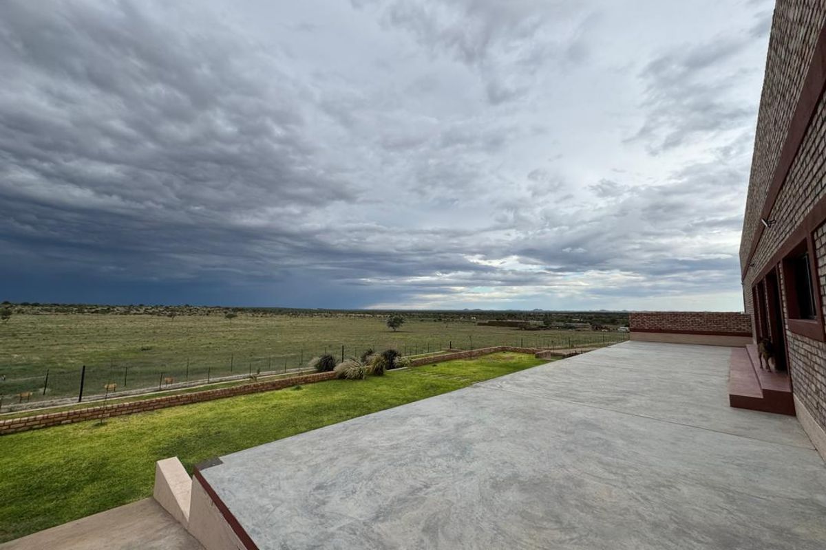 A remarkable 2300ha livestock farm just outside Outjo, offering exceptional potential for serious farmers and investors. - Photo 3