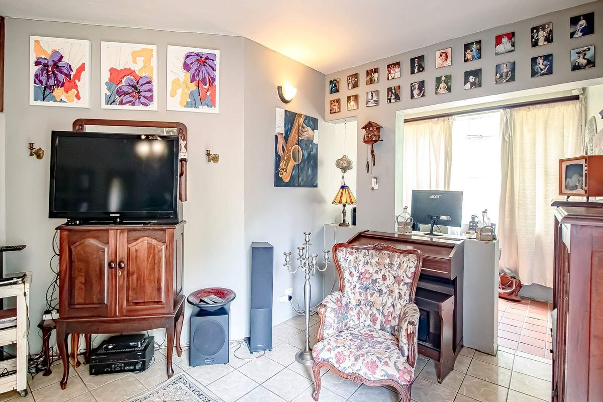 Attractive lock-up-and-go - Photo 5