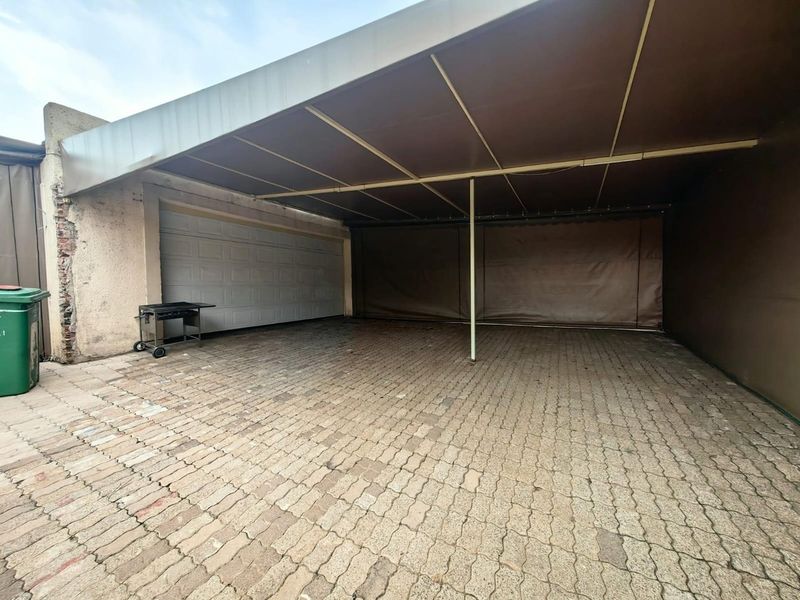 Bargain - One Investment - Three Properties | Triple the Potential, Triple the Return - Photo 3