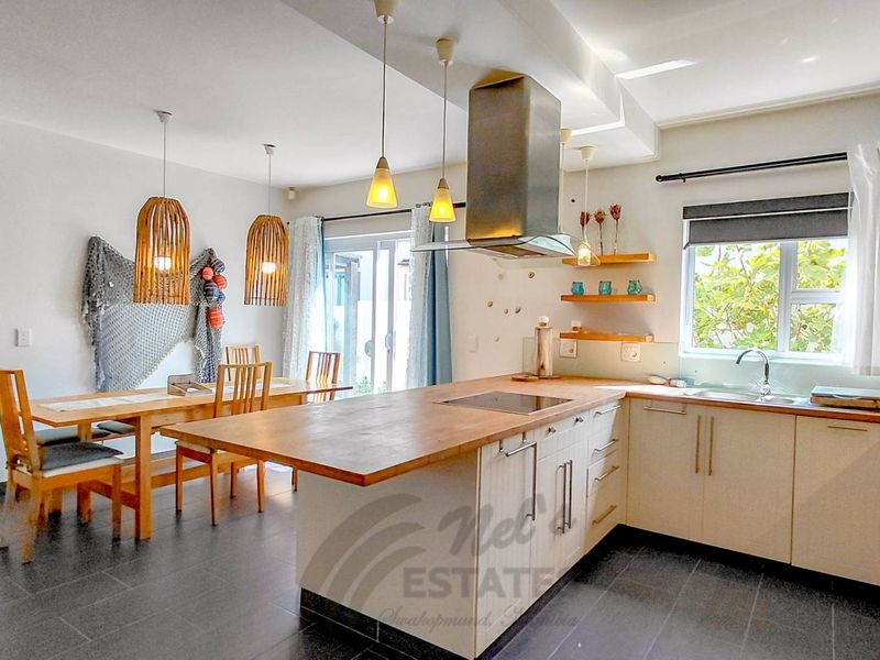 Delightful Townhouse For Sale in Vogelstrand, Swakopmund - Photo 2