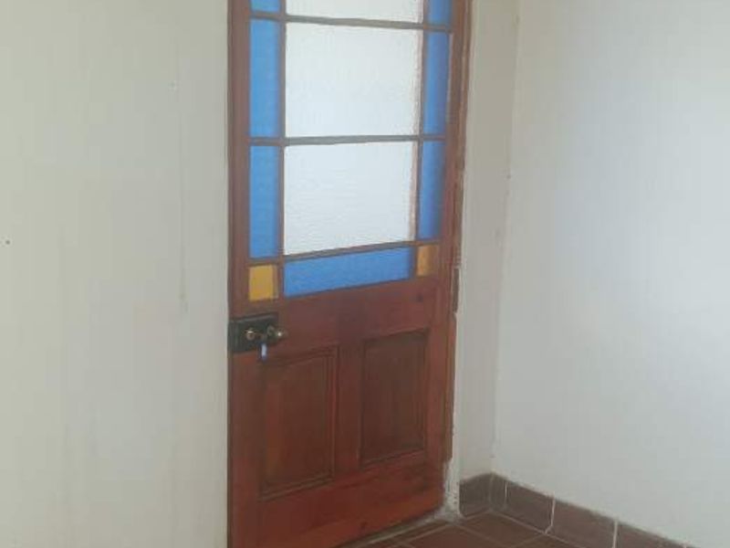 4 Bedroom House with 4 Bathrooms - Photo 9