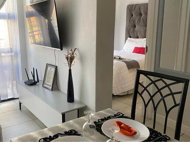 Fully Furnished apartment - Photo 6