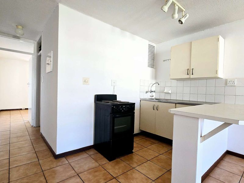 Convenient Living in the Heart of Hatfield - Photo 3