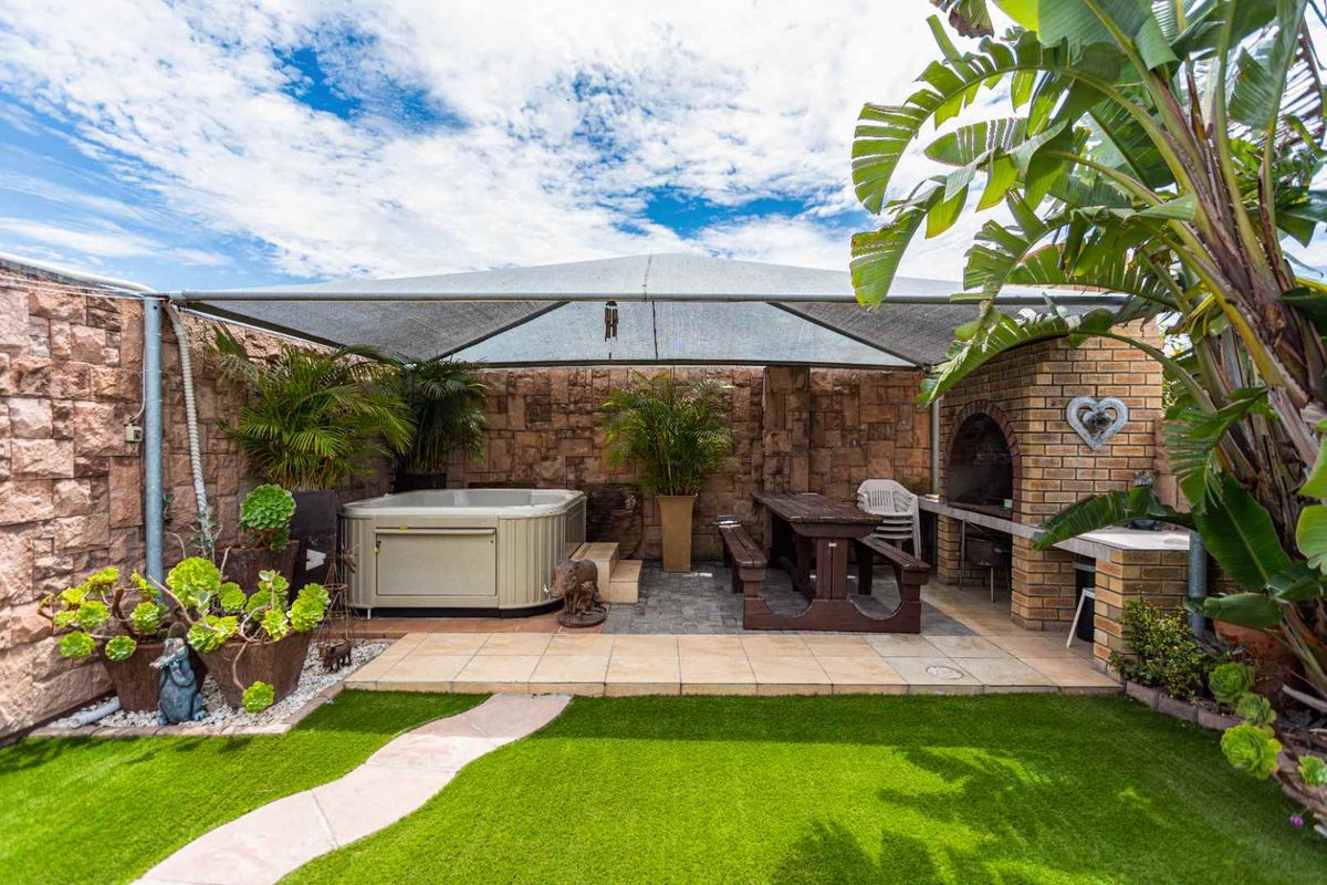 Prime Parklands Property - Photo 2