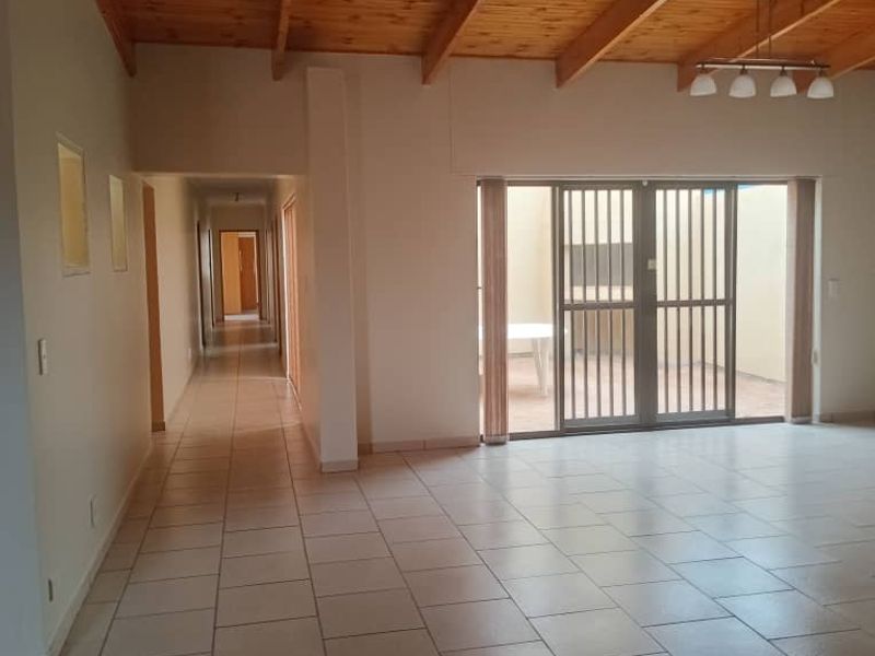 BEAUTIFUL WELL-MAINTAINED HOUSE FOR SALE IN HENTIES BAY – SOUTH DUNE - Photo 10