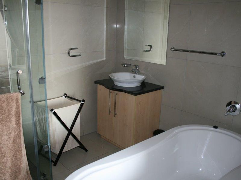 FURNISHED PENTHOUSE - Photo 10