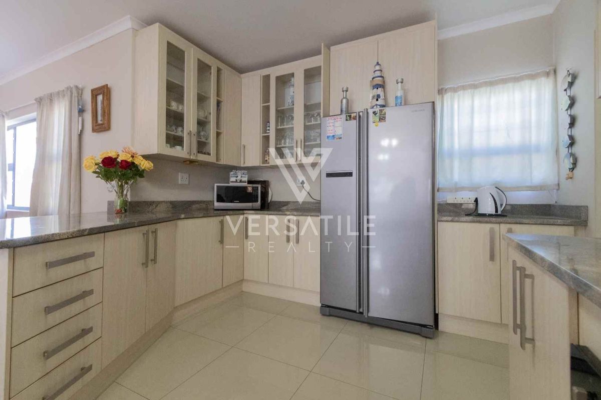 House For Sale - Photo 3