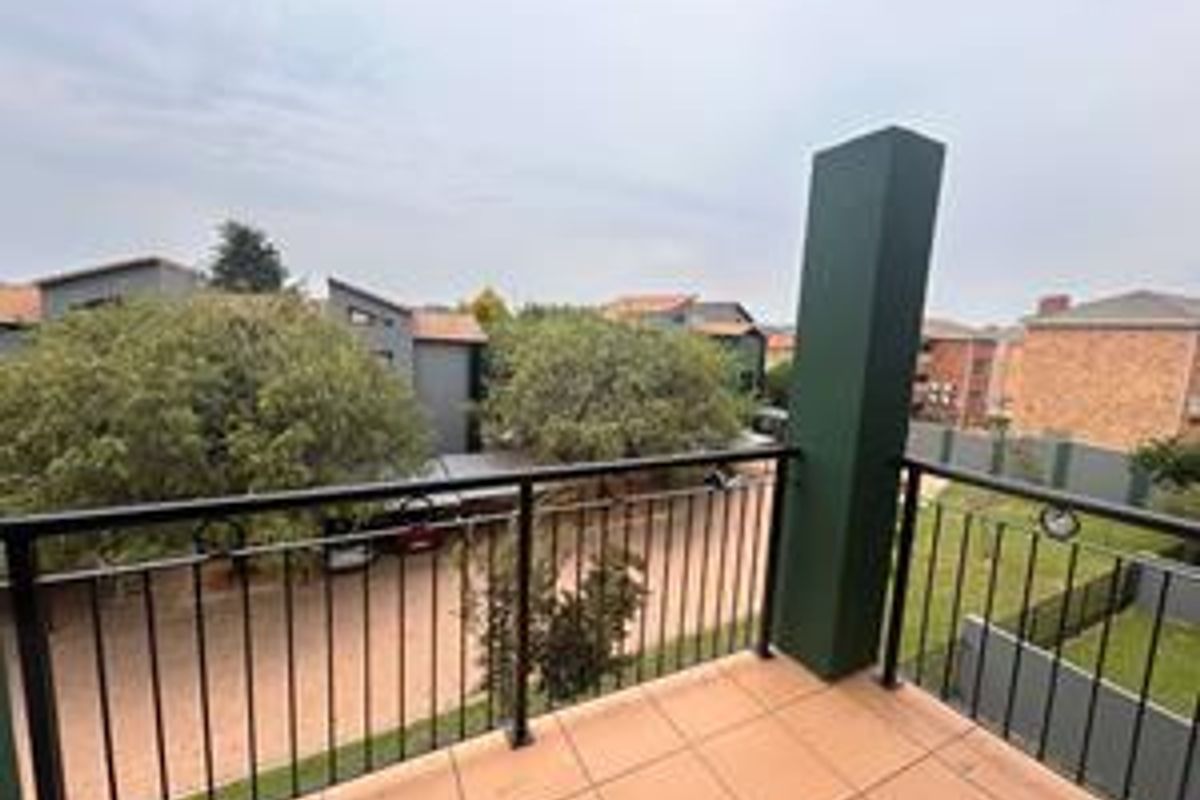 Elegant Apartment To Let in Honey Grove - Photo 4