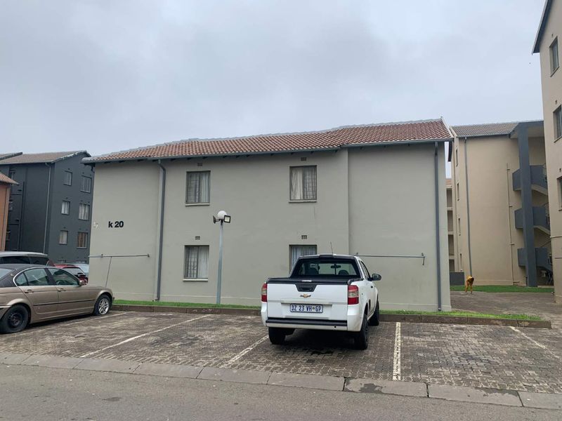 2 bedroom apartment fir sale in Jabulani Manor Soweto - Photo 8