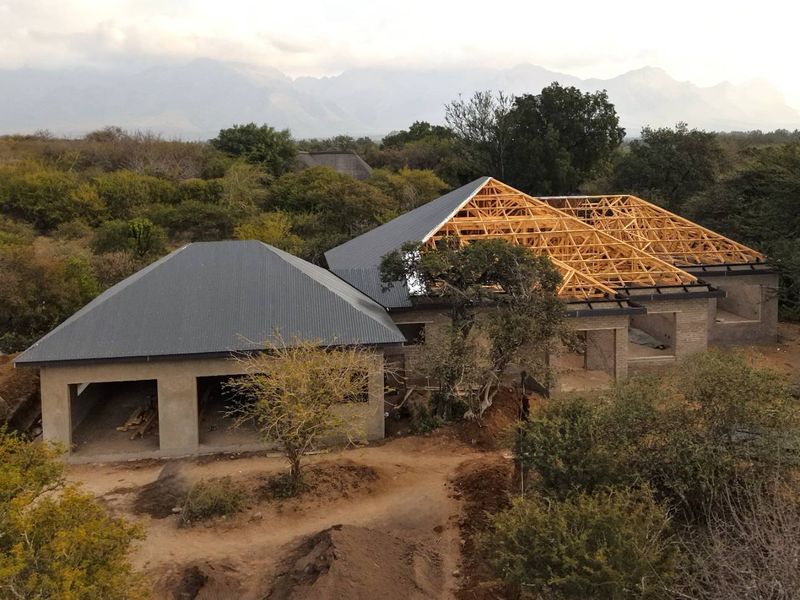 New, 4-Bedroom Family Home – under construction in Blyde Wildlife Estate - Photo 4