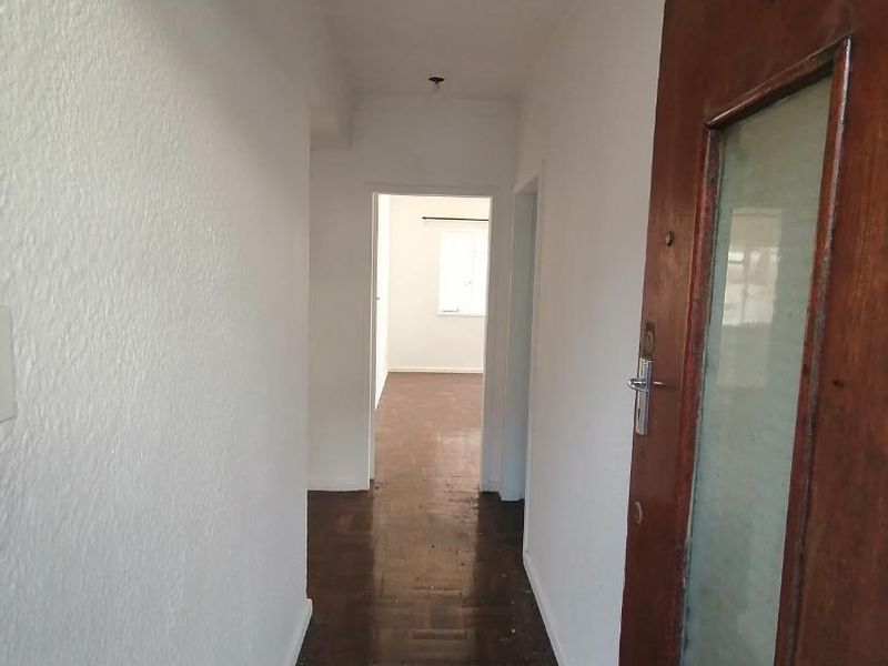 Unfurnished 2-Bedroom To Rent in Vredehoek - Photo 2