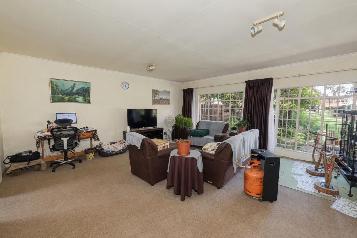 VERY WELLPRICED HOME WITH TONES OF POTENTIAL FOR SALE IN BIRCH ACRES - Photo 2