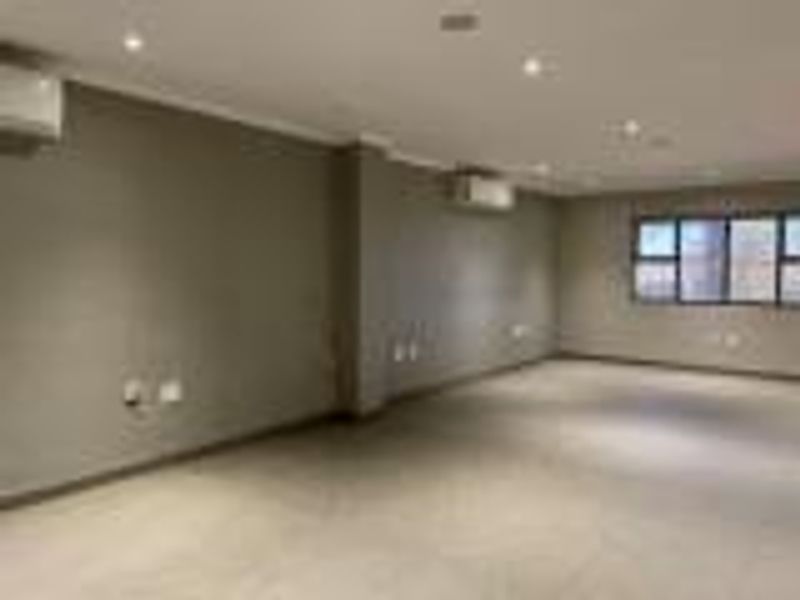 Logistics & Warehouse for sale – Emmarentia (Portion 30 of Farm No. 380) - Photo 4