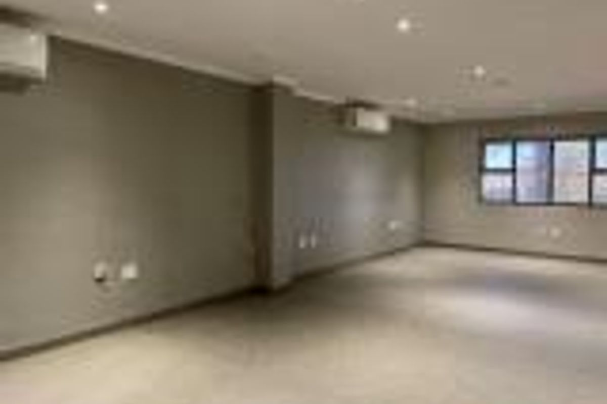 Logistics & Warehouse for sale – Emmarentia (Portion 30 of Farm No. 380) - Photo 4