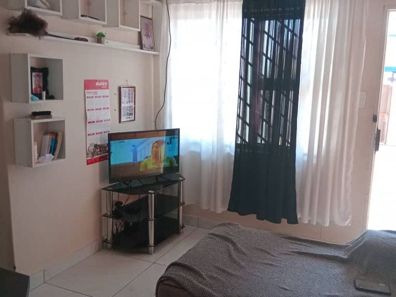 HOUSE FOR SALE EKUKU - OSHAKATI - Photo 4