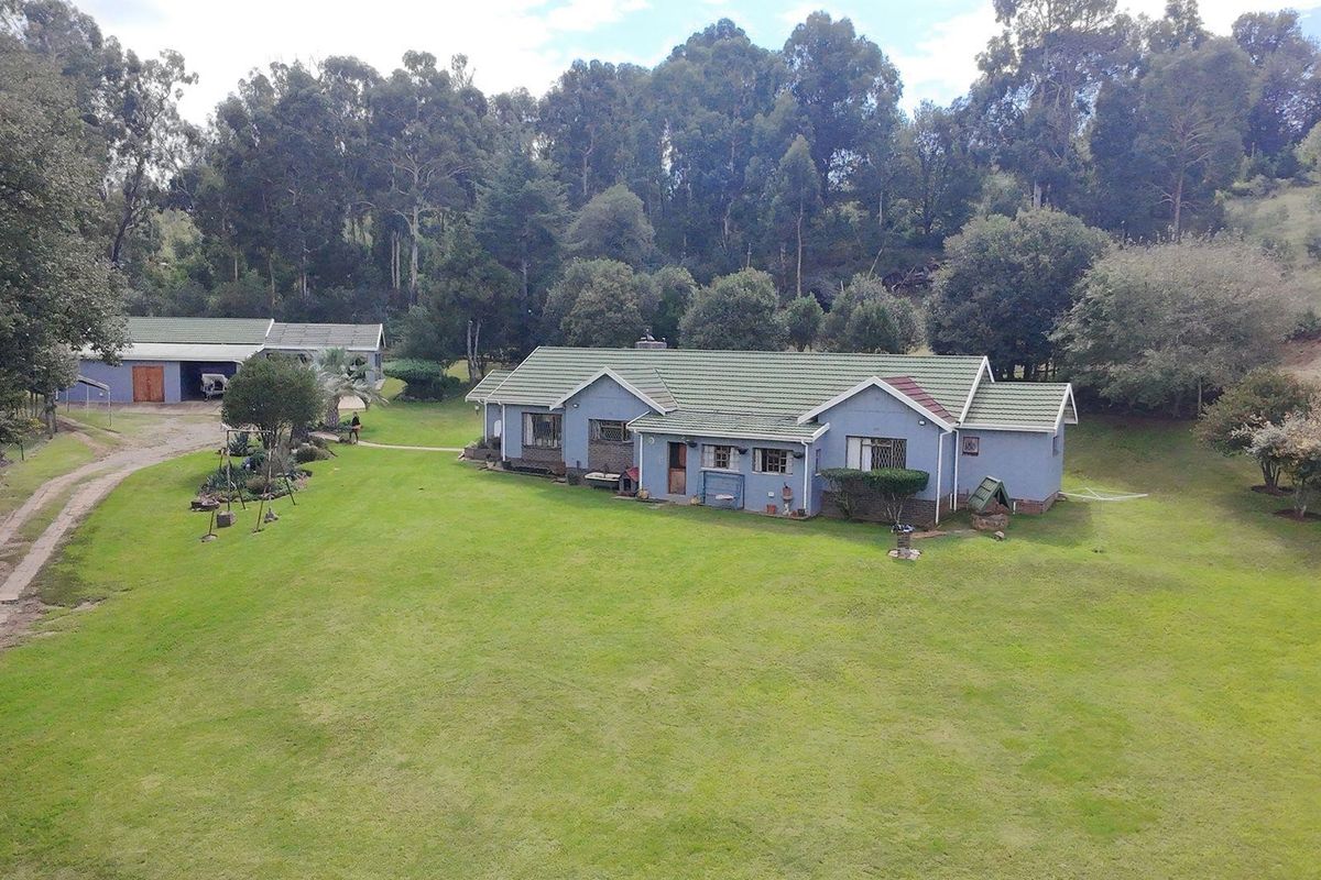 Spacious Family Home with Income Potential, Mooi River - Photo 4