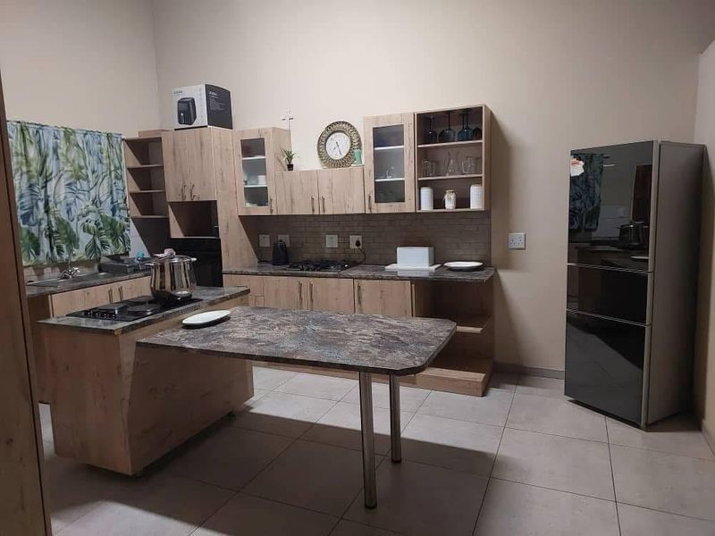 For Sale – Rehoboth Block F  Price: N$ 1.25 million (excluding cost) - Photo 7