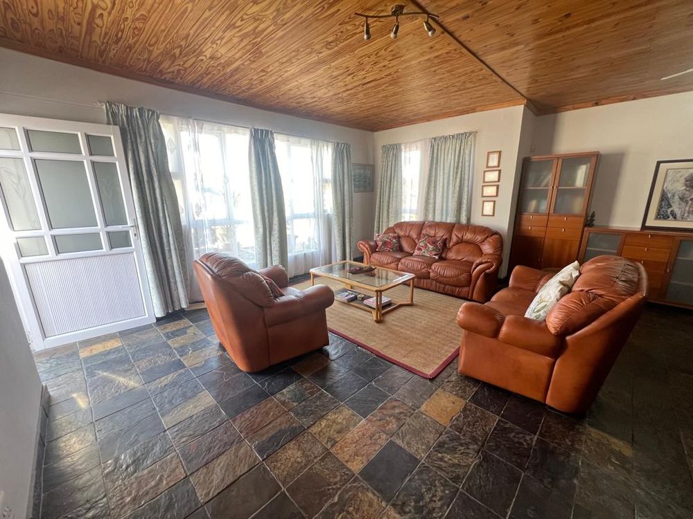 Seating area once entering the house