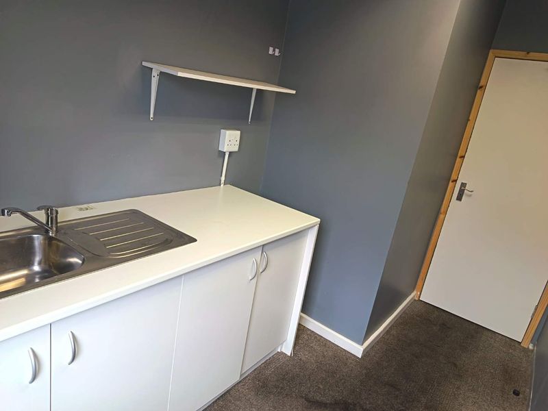 Designed to meet the needs of modern businesses, this office space offers privacy, convenience, and exceptional value - Photo 8