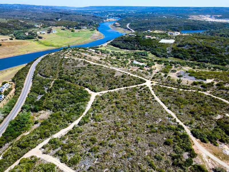 Exceptional investment opportunity in Stilbaai-Oos. - Photo 8