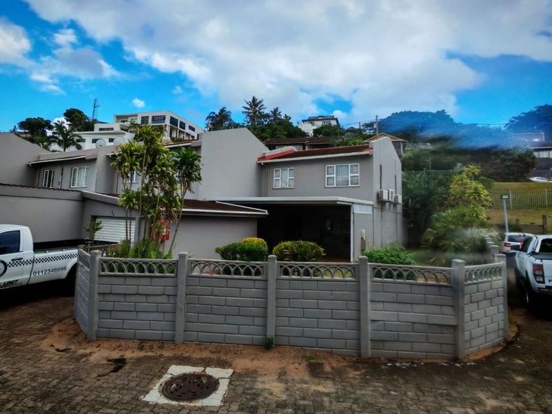 Modern Bluff Home with Patio and Parking - Photo 1