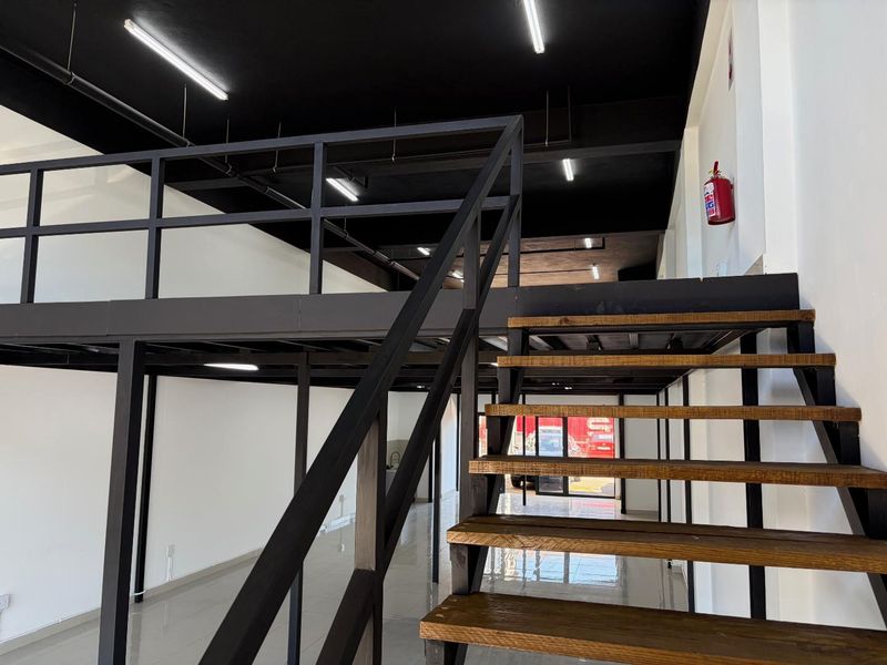 280m2 Commercial Unit To Let in Ballito - Photo 2