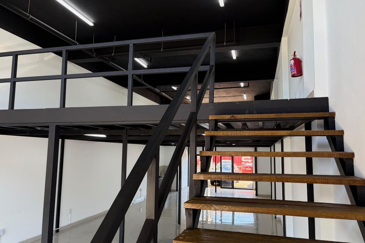 280m2 Commercial Unit To Let in Ballito - Photo 2