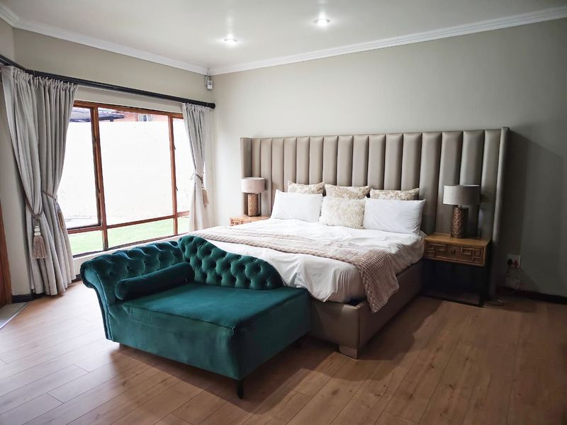 A spacious, stylish 4-bedroom home designed for comfortable modern living - Photo 6